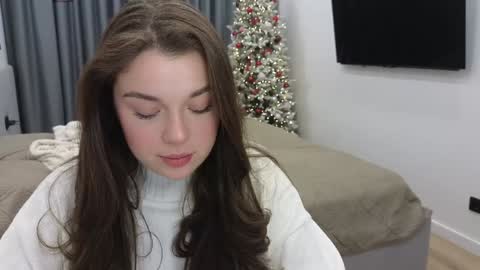 Ariana online show from December 6, 8:40 pm