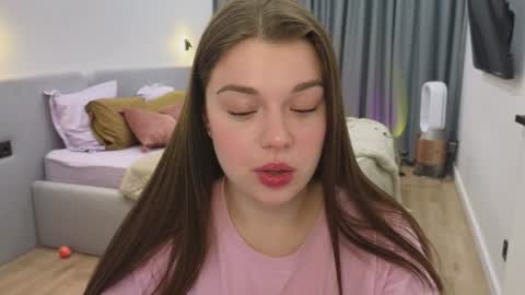 Ariana online show from January 21, 9:15 pm