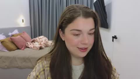 Ariana online show from February 11, 9:25 pm