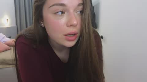 Ariana online show from March 3, 8:32 pm