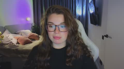 Ariana online show from September 20, 8:43 pm