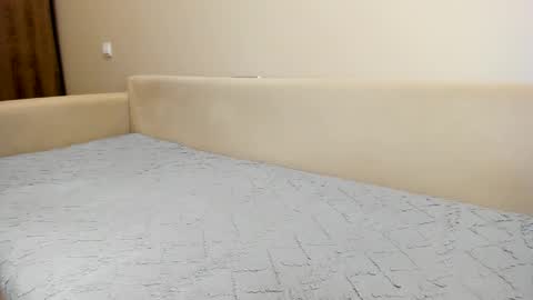 new hot online show from October 17, 4:15 am