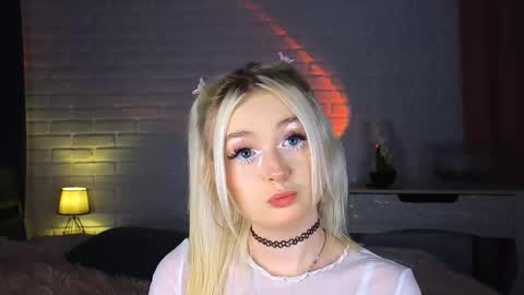 twinklefluff online show from September 26, 2:10 pm