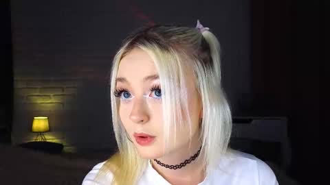 twinklefluff online show from September 27, 2:00 pm