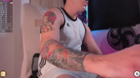 Snapshot of twinkpartyuncut chatting on December 23, 3:29 am MASTER GERRY online show from December 23, 3:29 am