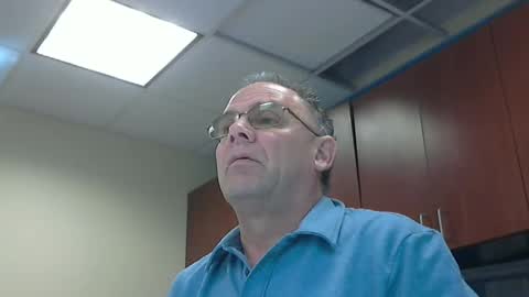 Twopeopleinlove online show from March 2, 3:59 pm