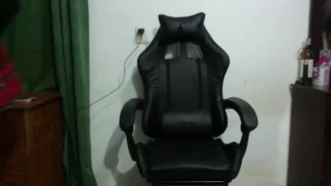 Xina Lane online show from December 22, 1:35 am