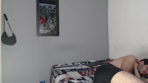 Tyler y Luna online show from January 17, 6:26 am