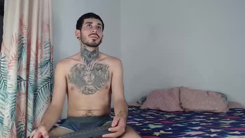 Tyler y Luna online show from December 19, 4:08 am