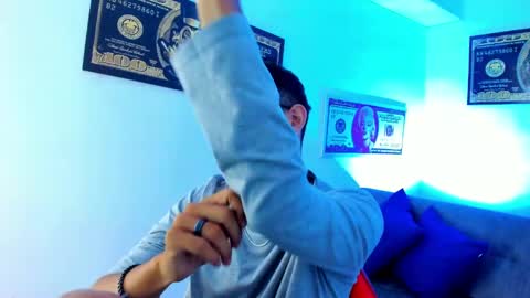   online show from January 8, 2:57 am