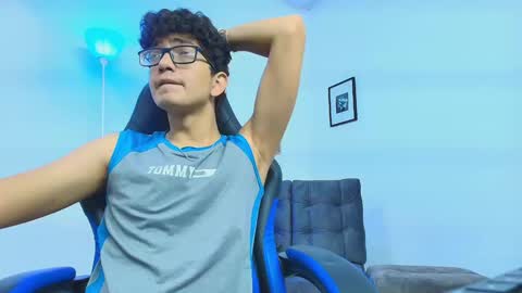   online show from September 9, 4:45 am