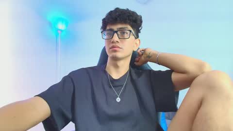   online show from October 11, 1:42 pm