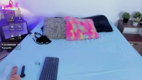 tyra   online show from September 9, 7:13 pm