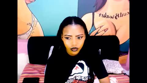 Tyra online show from November 25, 6:41 pm