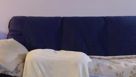 Snapshot of tyson2525 chatting on December 22, 12:39 am Helena and Tyson online show from December 22, 12:39 am