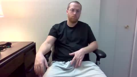 tytheexhibionist24 online show from October 14, 9:59 pm