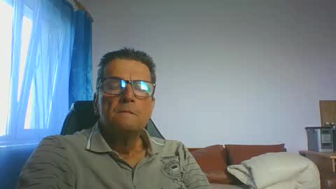 ulmeni4 online show from October 19, 8:59 am