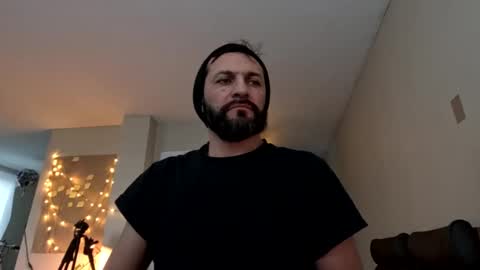 Snapshot of ultratoaster chatting on January 2, 10:55 pm ultratoaster online show from January 2, 10:55 pm