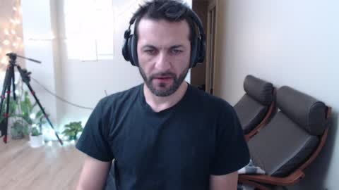 Snapshot of ultratoaster chatting on January 16, 2:09 am ultratoaster online show from January 16, 2:09 am