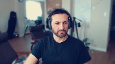 Snapshot of ultratoaster chatting on February 6, 6:46 pm ultratoaster online show from February 6, 6:46 pm