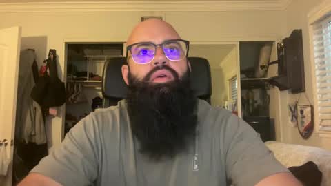 Snapshot of uncutbeard129840 chatting on September 26, 1:53 am uncutbeard129840 online show from September 26, 1:53 am