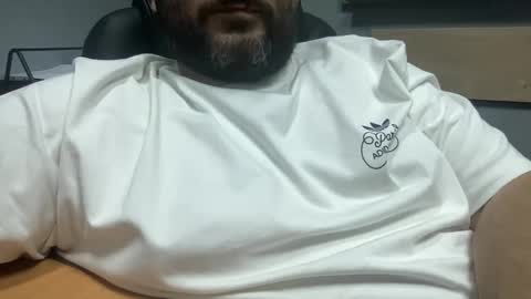 uncutdude321 online show from September 26, 11:47 am