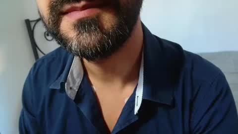 Giov online show from October 17, 8:17 am