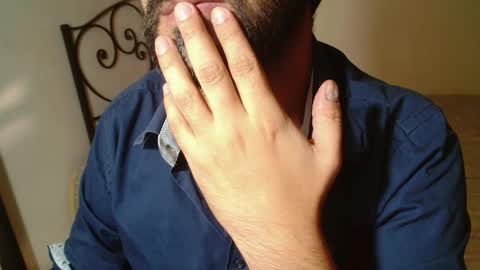 Giov online show from November 4, 5:12 pm