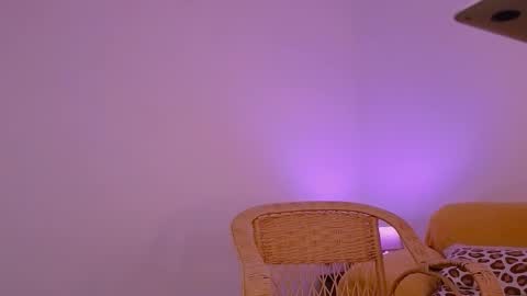 Alice online show from February 25, 2:44 pm