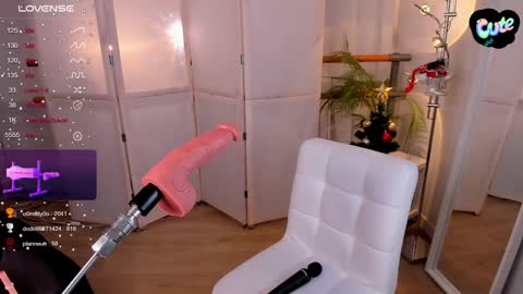 Call me Mira  thumbs up its make me happy online show from December 14, 3:18 am