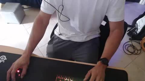 Snapshot of unicornflowers chatting on December 26, 9:15 pm unicornflowers online show from December 26, 9:15 pm