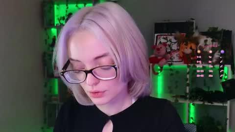 ShizukaShizuSHIZ online show from September 25, 4:16 am