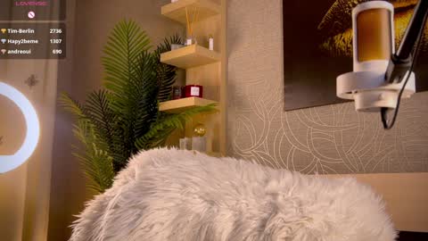 Snapshot of unnabella chatting on February 1, 10:44 pm UnnaBella online show from February 1, 10:44 pm