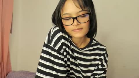 new INSTA   online show from March 9, 1:25 am