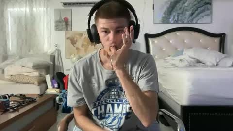 Stepbro online show from February 17, 4:26 pm