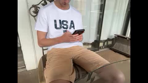 Stepbro online show from March 4, 7:43 pm