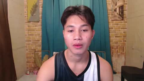 ur_boy_mark online show from October 25, 9:28 am