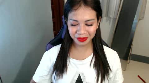 Vee online show from January 1, 5:54 am