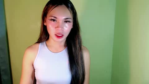 QUEENSY online show from February 8, 7:04 am