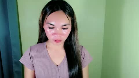 QUEENSY online show from February 10, 9:58 pm