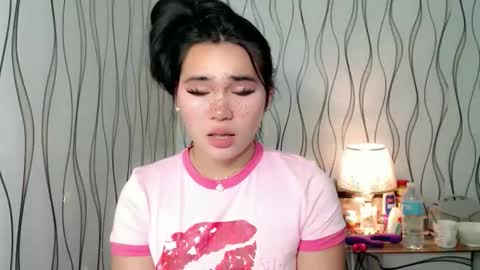 QUEENSY online show from November 29, 1:25 pm