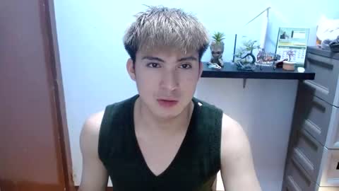 Ur jayqutee online show from March 4, 3:04 pm