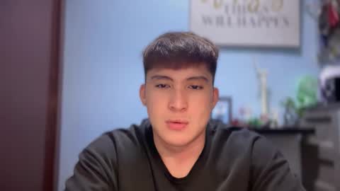 Ur jayqutee online show from October 2, 6:15 pm