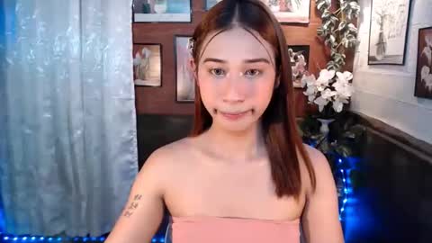 ur_rianlover online show from October 13, 5:18 am