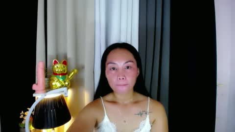 ur_sexy_mommy online show from November 11, 10:15 am