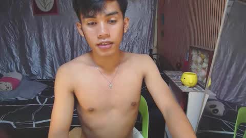 ur_shan21 online show from November 8, 9:31 am