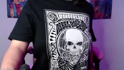 Danielle  online show from January 2, 10:16 am