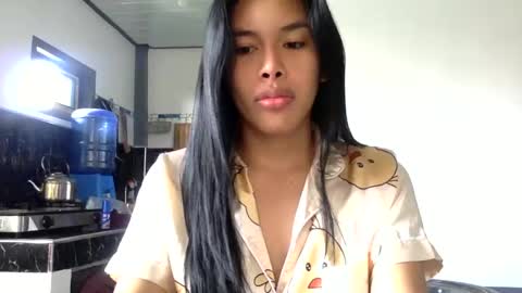 Angela Cullens online show from February 3, 3:53 am