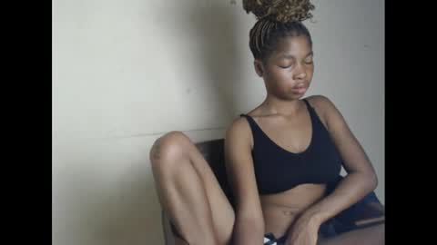 urflirtydoll online show from January 22, 3:31 am