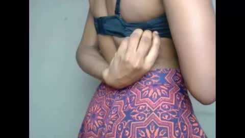 urflirtydoll online show from February 24, 11:09 pm